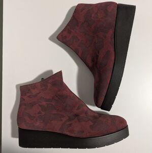 Lucky Brand Karmeya Platform Ankle Boots Red Pattern 7.5